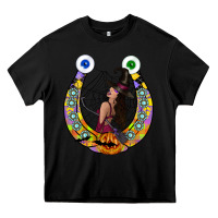 Black Halloween Horseshoe Heavy Core Tee - CowhideDigitalArt