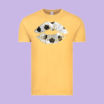 Soccer Lips Vintage Tee Designed By Adodesignshop