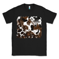 Black leopard cowhide background Classic Tee - RanaPortraitStore