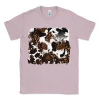 Lilac leopard cowhide background Classic Tee - RanaPortraitStore