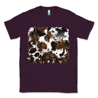 Plum leopard cowhide background Classic Tee - RanaPortraitStore