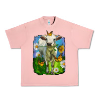 Salmon charolais heifer with sunflower and daisies Urban Heavy Tee - LillyAllenDesigns