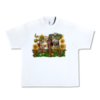 White hereford bull and heifer with sunflowers Urban Heavy Tee - LillyAllenDesigns