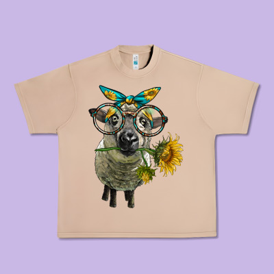 Cute Hempshire Sheep With Eyeglasses Urban Heavy Tee Designed By Lillyallendesigns