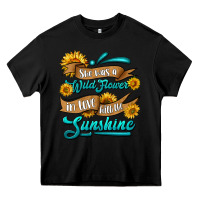 Black she was a wild flower in love with the sunshine Heavy Core Tee - HRA Design Shop