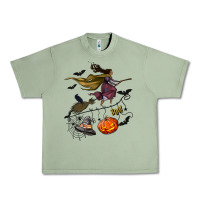 Oil Green Witch Urban Heavy Tee - NancyCooperArtShop