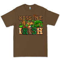 Cacao kiss me i am irish  with lips and shamrocks Premium Tee - AdoDesignShop