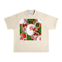 Sandshell Christmas Santa Claus and gift box Urban Heavy Tee - NancyCooperArtShop
