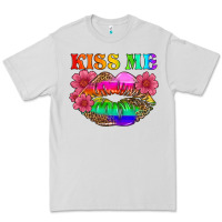 Dove Grey lgbtq kiss me Premium Tee - HRA Design Shop