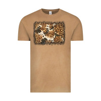 Vintage Camel distressed leopard cowhide background Vintage Tee - Jasminsmagicworld