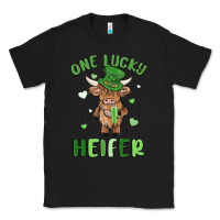 Black one lucky heifer Classic Tee - MaliasSmallBusiness