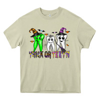 Mossy trick or teeth Heavy Core Tee - CowhideDigitalArt