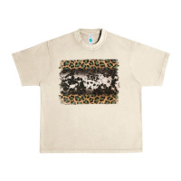 Sandshell leopard cowhide pattern background Urban Heavy Tee - Jasminsmagicworld