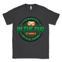 Smoke everybody in the pub getting tipsy Classic Tee - MaliasSmallBusiness