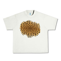 Pistachio leopard patch Urban Heavy Tee - Jasminsmagicworld