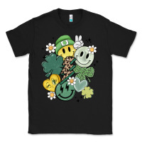 Black st patricks day green smile Classic Tee - MaliasSmallBusiness