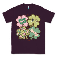 Plum st patricks day clover Classic Tee - MaliasSmallBusiness