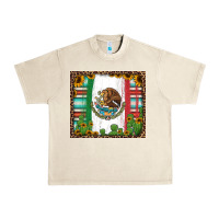 Sandshell mexican flag background with cactus and sunflower tumbler Urban Heavy Tee - Jasminsmagicworld