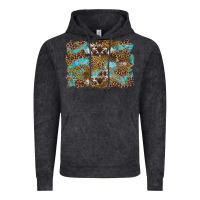 Vintage Black western leopards and turquoise with cowhide background Vintage Hoodie - Artiststas