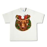 Pistachio christmas highland cow mistletoe Christmas Urban Heavy Tee - Jasminsmagicworld
