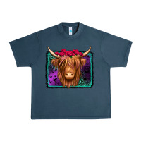Midnight Navy halloween highland cow Urban Heavy Tee - Jasminsmagicworld