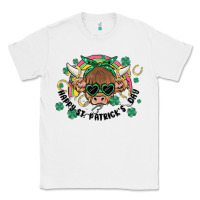 White st. patrick's day highland cow Classic Tee - MaliasSmallBusiness
