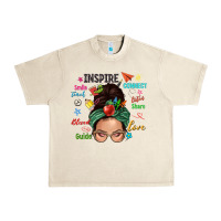Sandshell Teacher messy bun caucasian Urban Heavy Tee - NancyCooperArtShop