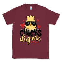 Burgundy chicks dig me Classic Tee - MaliasSmallBusiness