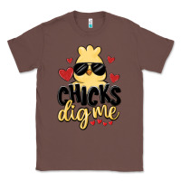 Chestnut chicks dig me Classic Tee - MaliasSmallBusiness