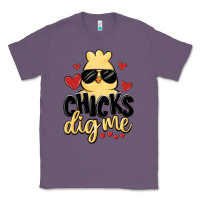 Lavender chicks dig me Classic Tee - MaliasSmallBusiness