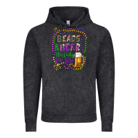 Vintage Black beads & beer that's why i'm here Vintage Hoodie - Artiststas