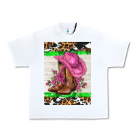 White cowgitl hat and roses Urban Heavy Tee - AdoDesignShop