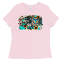 Bubblegum Pink senior2022 Ladies Tee - JahusDesignShop