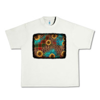 Pistachio christmas sunflowers and buffalo plaid background Urban Heavy Tee - Jasminsmagicworld