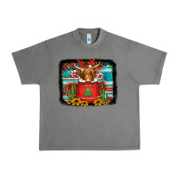 Tornado hot coco christmas highland cow with background Urban Heavy Tee - Jasminsmagicworld