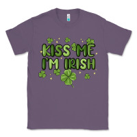 Lavender kiss me i'm irish Classic Tee - MaliasSmallBusiness