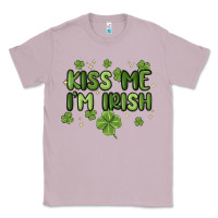 Lilac kiss me i'm irish Classic Tee - MaliasSmallBusiness