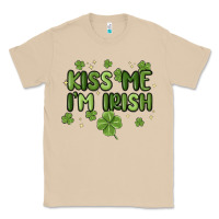 Mushroom kiss me i'm irish Classic Tee - MaliasSmallBusiness