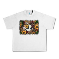 Lunar Rock distressed christmas sunflowers leopard cowhide background Urban Heavy Tee - Jasminsmagicworld