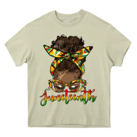 Mossy juneteenth black woman messy bun Heavy Core Tee - HRA Design Shop