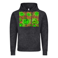 Vintage Black shamrock glitter leopard and wood background Vintage Hoodie - Artiststas