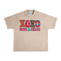 Xoxo Hugs And Kisses Urban Heavy Tee | Teevron