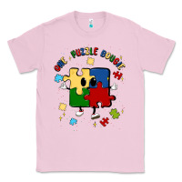 Bubblegum Pink one puzzle bougie Classic Tee - MaliasSmallBusiness