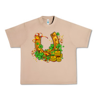 Burro horseshoe with shamrocks and coin Urban Heavy Tee - AdoDesignShop