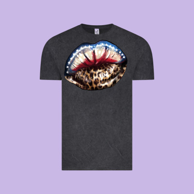 American Lips Leopard Vintage Tee Designed By Nancycooperartshop