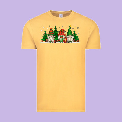 Christmas Gnomes Vintage Tee Designed By Jasminsmagicworld