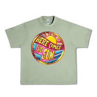 Oil Green Here comes the sun Urban Heavy Tee - NancyCooperArtShop