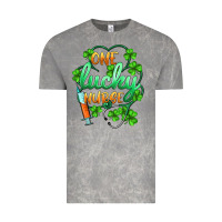 Cloud Rock st.patricks one lucky nurse Vintage Tee - BarkalooDesign