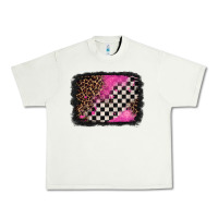 Pistachio racing leopard background Urban Heavy Tee - Jasminsmagicworld