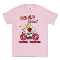 Bubblegum Pink delulu queen coming through Classic Tee - MaliasSmallBusiness